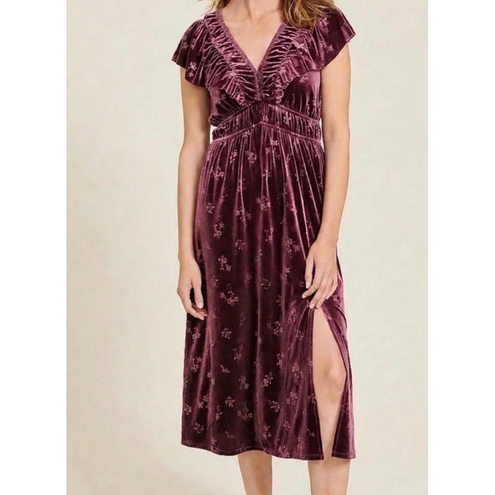 Velvet floral burnout babydoll mauve puff sleeve 3X holiday party event boho